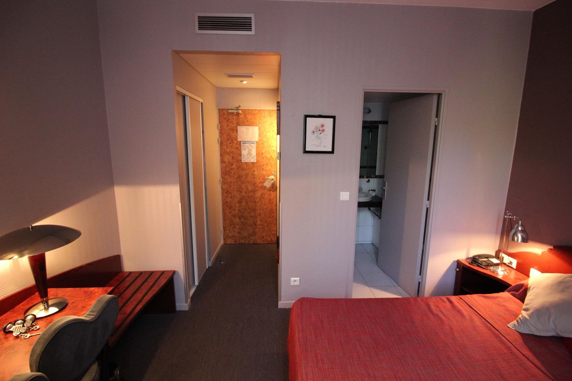 אקס-אן-פרובאנס Hotel Saint Christophe Aix En Provence Centre Ville מראה חיצוני תמונה