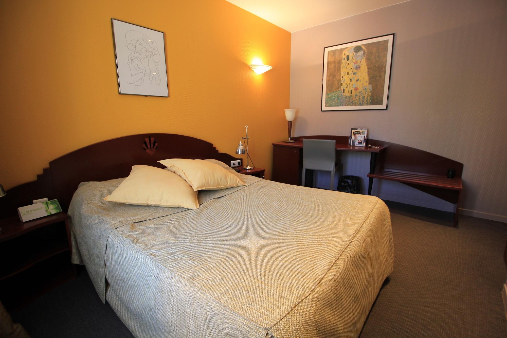 אקס-אן-פרובאנס Hotel Saint Christophe Aix En Provence Centre Ville מראה חיצוני תמונה