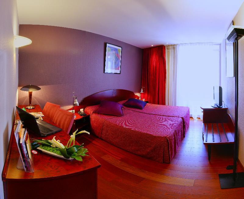 אקס-אן-פרובאנס Hotel Saint Christophe Aix En Provence Centre Ville מראה חיצוני תמונה